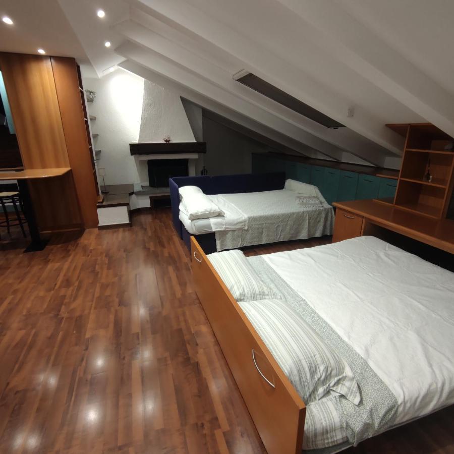 Loft Mansardato Monza Eksteriør bilde