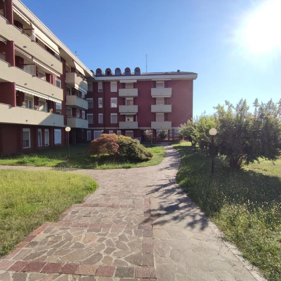 Loft Mansardato Monza Eksteriør bilde